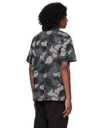 schwarzes Camouflage T-Shirt mit einem Rundhalsausschnitt von Billionaire Boys Club