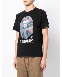 schwarzes Camouflage T-Shirt mit einem Rundhalsausschnitt von A Bathing Ape