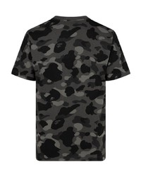 schwarzes Camouflage T-Shirt mit einem Rundhalsausschnitt von A Bathing Ape