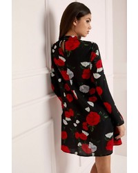 schwarzes gerade geschnittenes Kleid mit Blumenmuster von Lipsy