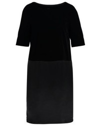 schwarzes gerade geschnittenes Kleid von someday.