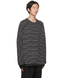 schwarzes horizontal gestreiftes Langarmshirt von Juun.J