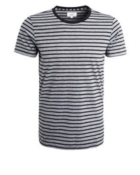 schwarzes horizontal gestreiftes T-Shirt mit einem Rundhalsausschnitt von s.Oliver