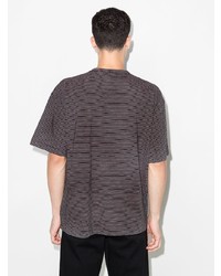 schwarzes horizontal gestreiftes T-Shirt mit einem Rundhalsausschnitt von YMC