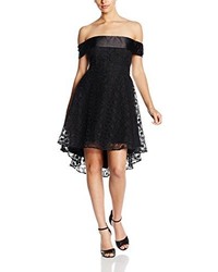 schwarzes Kleid von Little Black Dress