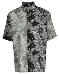 schwarzes Kurzarmhemd mit Paisley-Muster von Yoshiokubo