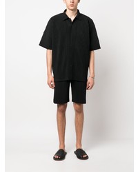 schwarzes Kurzarmhemd von Homme Plissé Issey Miyake