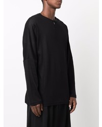 schwarzes Langarmshirt mit einer Knopfleiste von Yohji Yamamoto