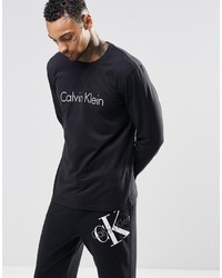 schwarzes Langarmshirt von Calvin Klein