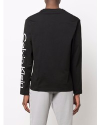 schwarzes Langarmshirt von Calvin Klein