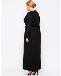 schwarzes Maxikleid