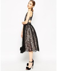 schwarzes Midikleid aus Spitze von Asos