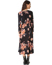 schwarzes Midikleid mit Blumenmuster von Free People