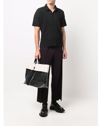 schwarzes Polohemd von Issey Miyake