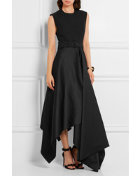 schwarzes Satin Ballkleid von SOLACE London