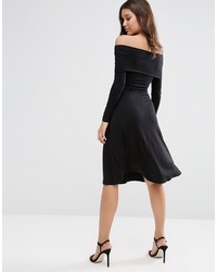 schwarzes schulterfreies Kleid von Asos