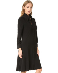 schwarzes schwingendes Kleid von Norma Kamali