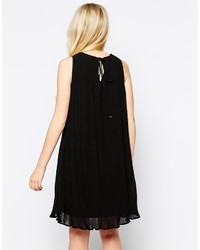 schwarzes schwingendes Kleid von Vero Moda
