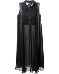 schwarzes Seide schwingendes Kleid