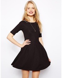 schwarzes Skaterkleid von Asos