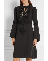 schwarzes Spitzekleid von Elie Saab