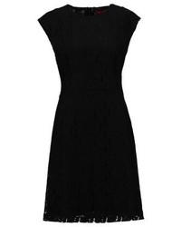 schwarzes Spitzekleid von Hugo Boss