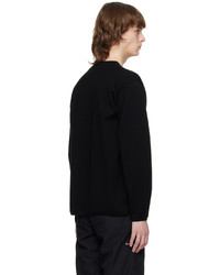 schwarzes Sweatshirt von Attachment
