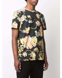 schwarzes T-Shirt mit einem Rundhalsausschnitt mit Blumenmuster von Just Cavalli