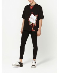 schwarzes T-Shirt mit einem Rundhalsausschnitt mit Blumenmuster von Dolce & Gabbana