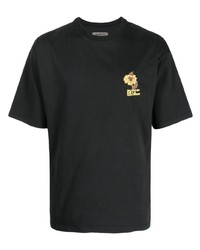 schwarzes T-Shirt mit einem Rundhalsausschnitt mit Blumenmuster von Musium Div.