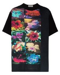 schwarzes T-Shirt mit einem Rundhalsausschnitt mit Blumenmuster von Yohji Yamamoto