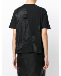 schwarzes T-Shirt mit einem Rundhalsausschnitt mit Flicken von McQ Alexander McQueen