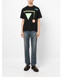 schwarzes T-Shirt mit einem Rundhalsausschnitt mit geometrischem Muster von Undercover