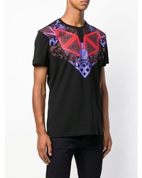 schwarzes T-Shirt mit einem Rundhalsausschnitt mit geometrischem Muster von Versace Jeans