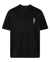 schwarzes T-Shirt mit einem Rundhalsausschnitt mit Karomuster von Stampd