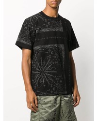 schwarzes T-Shirt mit einem Rundhalsausschnitt mit Paisley-Muster von Sacai