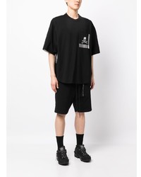 schwarzes T-Shirt mit einem Rundhalsausschnitt mit Schottenmuster von Mastermind Japan