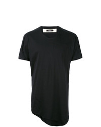 schwarzes T-Shirt mit einem Rundhalsausschnitt von A New Cross