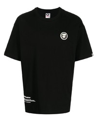 schwarzes T-Shirt mit einem Rundhalsausschnitt von AAPE BY A BATHING APE