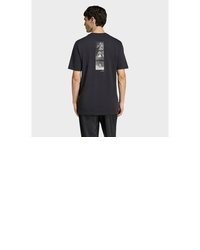 schwarzes T-Shirt mit einem Rundhalsausschnitt von adidas Sportswear