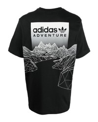 schwarzes T-Shirt mit einem Rundhalsausschnitt von adidas