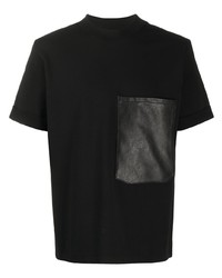 schwarzes T-Shirt mit einem Rundhalsausschnitt von Alchemy