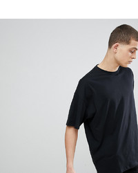 schwarzes T-Shirt mit einem Rundhalsausschnitt von ASOS DESIGN