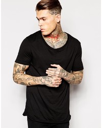 schwarzes T-Shirt mit einem Rundhalsausschnitt von Asos