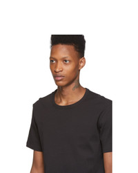 schwarzes T-Shirt mit einem Rundhalsausschnitt von Champion Reverse Weave