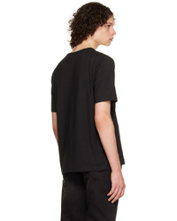 schwarzes T-Shirt mit einem Rundhalsausschnitt von Séfr