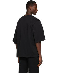 schwarzes T-Shirt mit einem Rundhalsausschnitt von M.A. Martin Asbjorn