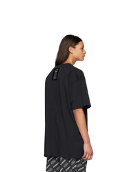 schwarzes T-Shirt mit einem Rundhalsausschnitt von Vetements