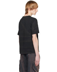 schwarzes T-Shirt mit einem Rundhalsausschnitt von JiyongKim
