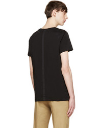 schwarzes T-Shirt mit einem Rundhalsausschnitt von Belstaff